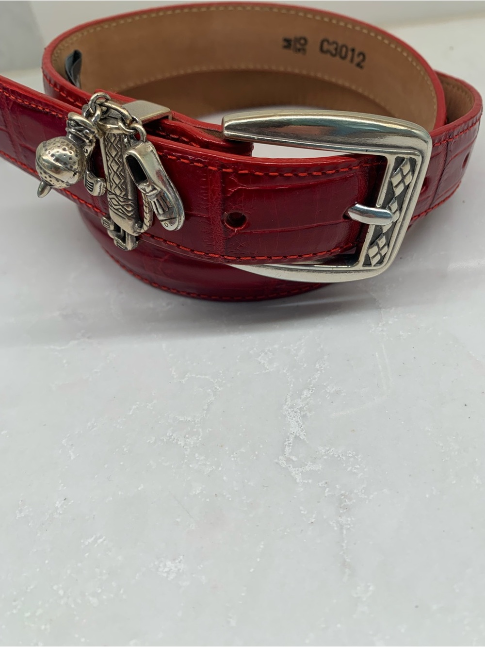 Brighton Red Croc-Embossed Leather Belt Golf with Silver Charm Size M 30” - Picture 3 of 9